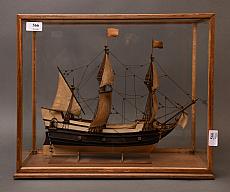 ELY25050566.jpg